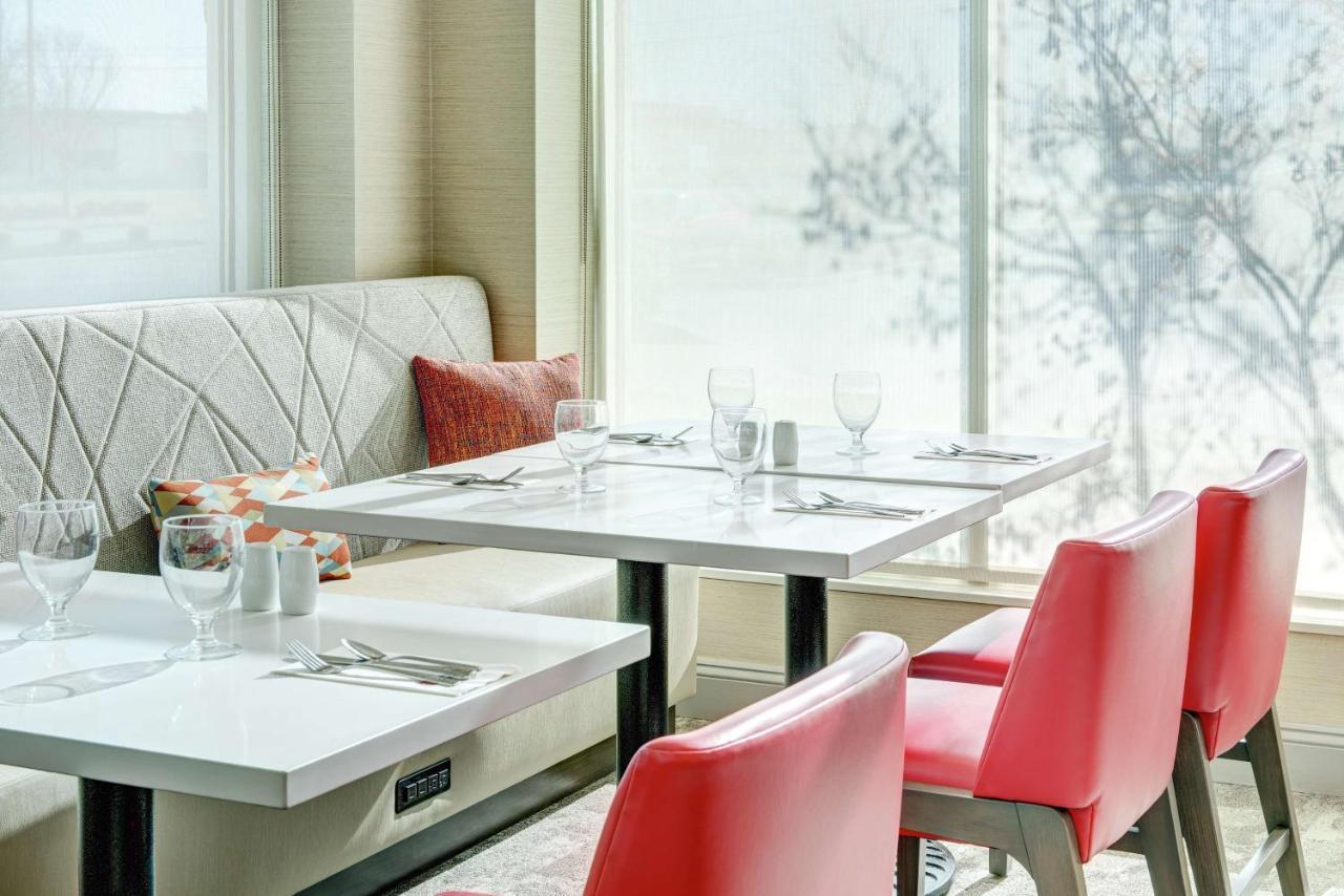 Hilton Garden Inn Лейкууд Екстериор снимка