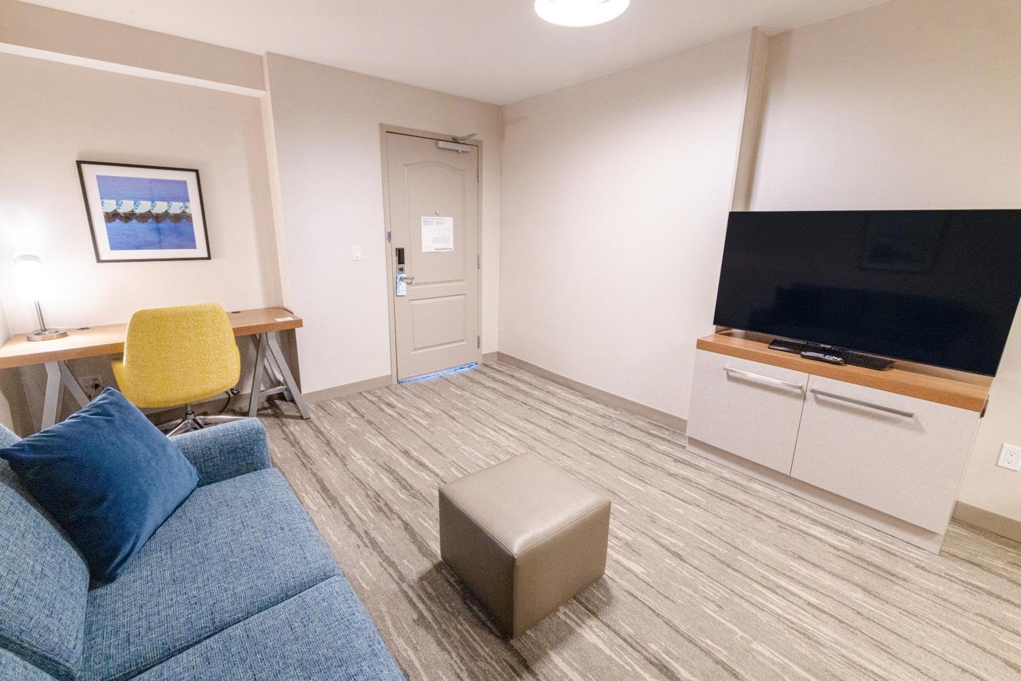 Hilton Garden Inn Лейкууд Екстериор снимка